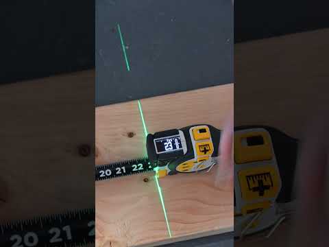 The T1 Green Laser extends more than 5” (127 mm) to either side of the T1, allowing for alignment