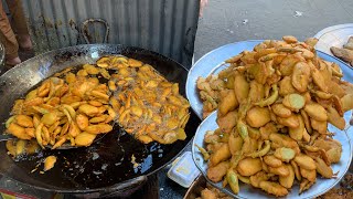 Potatoes Pakora Recipe Street Food Pakistan - Easy Recipe | Cripsy Pakora - Peshawari pakora Saddar
