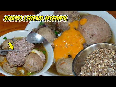 BAKSO LEGEND NYEMPIL DI DAERAH KEBON JERUK COII