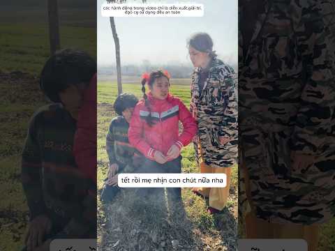 Tiểu Hý. Trẻ con những ngày gần tết kiểu ?