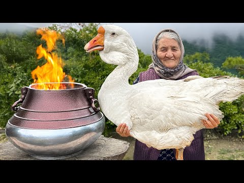 Grandma Ulduz's Secrets: A Giant GOOSE Turned Into A Delicious Recipe!