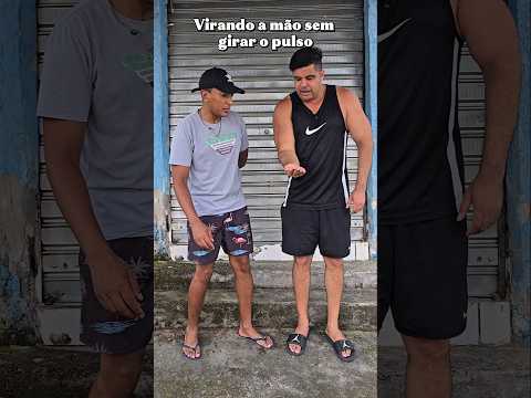Virei a minha mão sem virar o pulso: #humorproprio #comediabr #humorbr #memesbr #videosengracados
