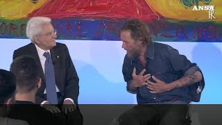 MATTARELLA con JOVANOTTI a NISIDA: "La scuola è il veicolo per il futuro"