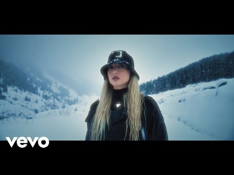 Aleyna Kalaycıoğlu - AĞLA