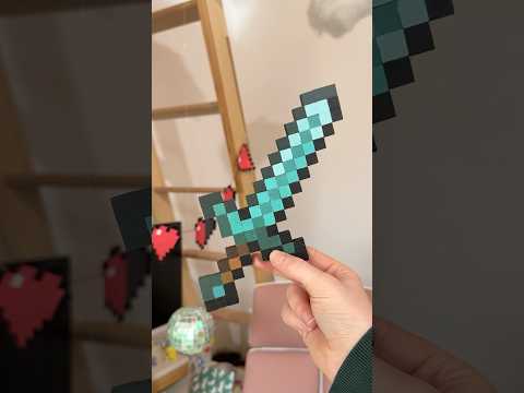Fixing my BROKEN minecraft sword! ๐