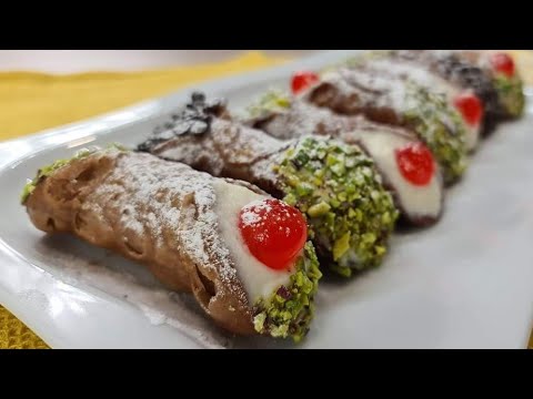 CANNOLI SICILIANI FATTI IN CASA CROCCANTI E GUSTOSISSIMI RICETTA ORIGINALE - SICILIAN CANNOLI