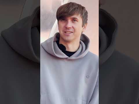 Adidas или Nike? Бывший амбассадор обоих брендов