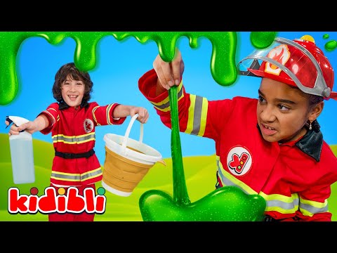 Mutfak Zemininde Yapışkan Slime! 😱🚒 İtfaiyeci Çocuklar Slime Challenge'ı Temizliyor | Kidibli