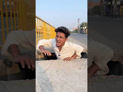 Shaitan Ne Nale me Pakad Liya ๐ฑ๐ #comedy #youtubeshorts #funny #tranding #shortsfeed #shaitan