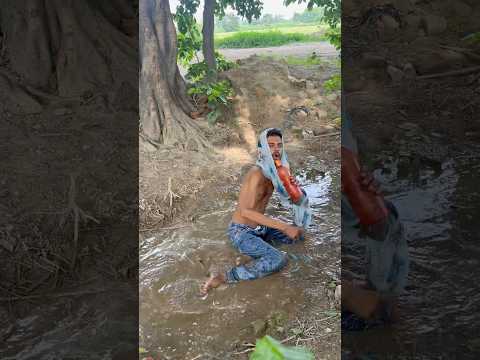 ￼ Main nali  Main Gir Gayi ￼ 🤣🤣🤣 #mrsalmuddin #comedy #vairlvidoe #funny #trending #shortvideo