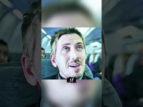 L'homme peut 🥸 renifler n'importe quoi parce qu'il a le nez le plus fort du monde #shorts