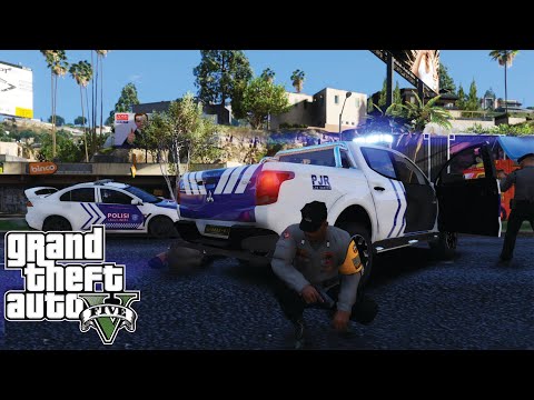 Patroli Pak Bhabin Pergoki Perampokan Bersenjata Di Jalan || GTA 5 Mod Polisi Indonesia