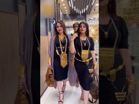 दुबई की नचनिया कितनी कमाती हैं! #shortvideo #dubai