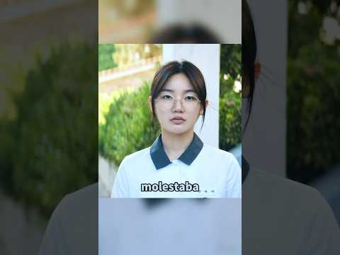 La niña puede ver extrañas líneas rojas. #viralvideo #peliculas