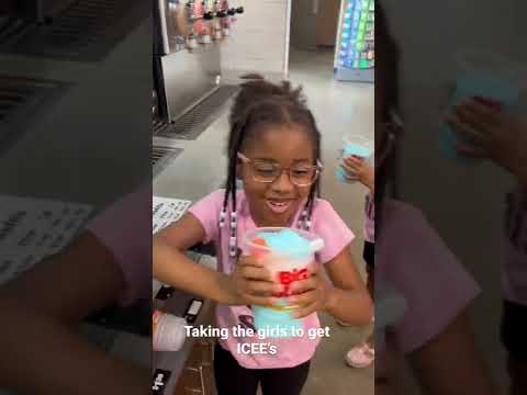 Trip to get Icee’s | Mini Vlog ☀️ | #Shorts #familyvlog #Momlife