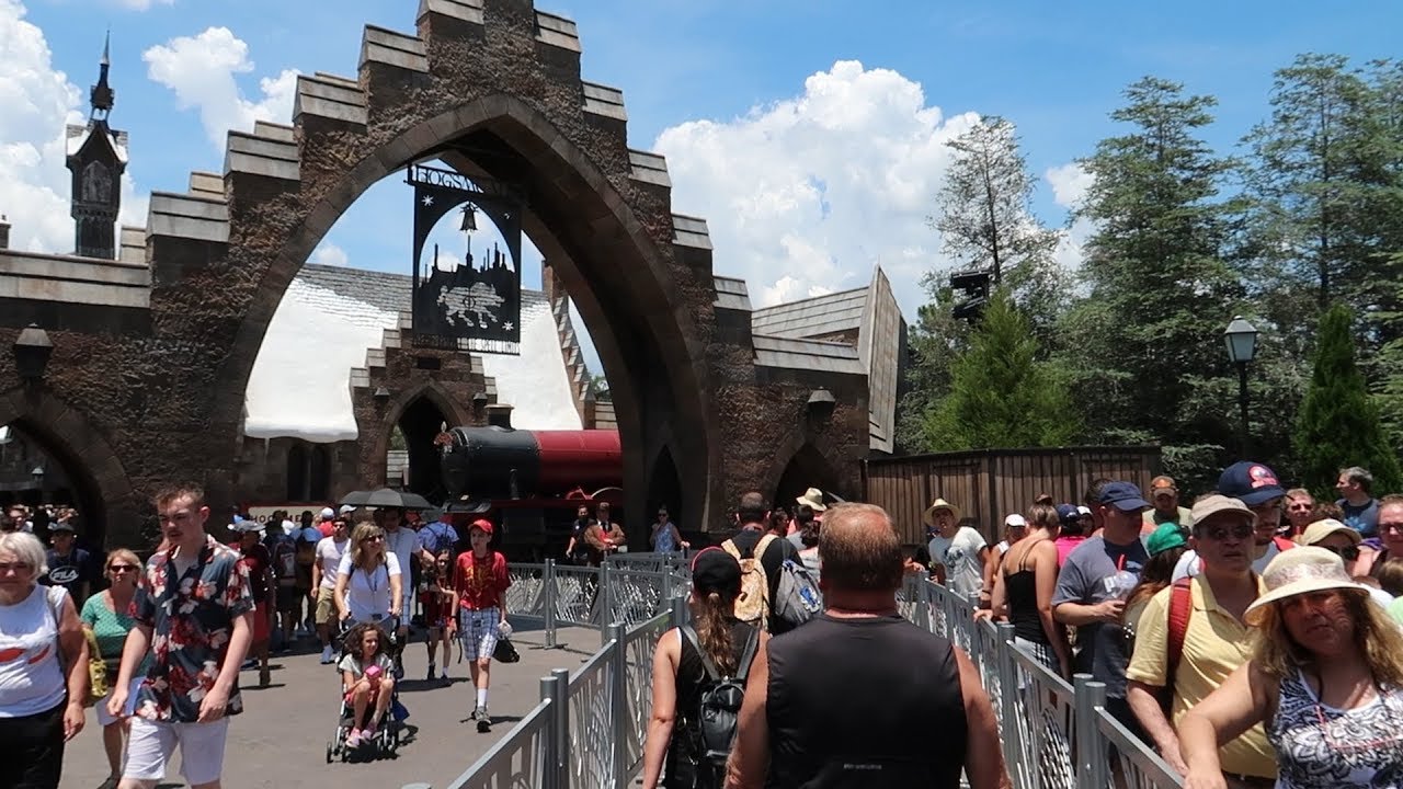 Why We Don't Recommend The Single Rider Line On Hagrid's Roller Coaster At Universal Orlando! The Tim Tracker