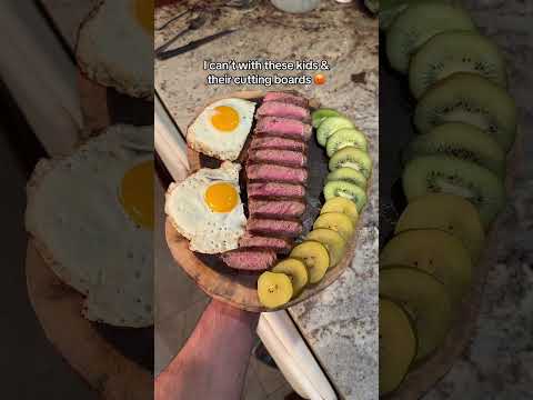 Are people ever going to eat their meals on a normal plate. Single ingredient recipes are in my bio.