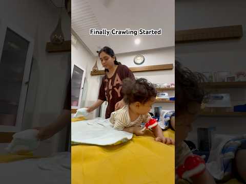 My baby has started crawling #newborn #minivlog