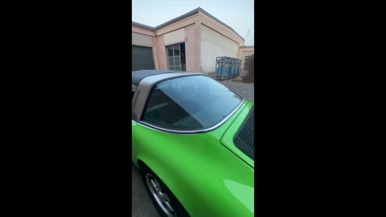 Video preview of Porsche 911 2.7 (1973)