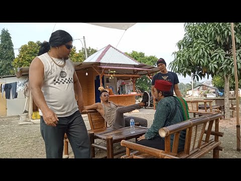 USTADZ NASIHIN KELANA DI SURUH CIUM KAKI BOS PREMAN