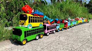 WADIDAW !! Mobil Truk Tronton Panjang Bongkar Mainan Mobil Mobilan Truk Molen, Truk Mixer, Excavator