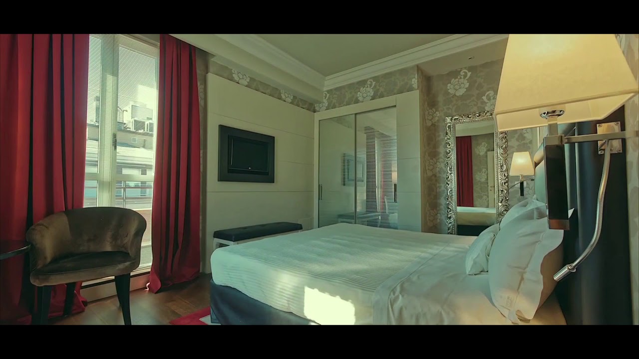 Sina De La Ville - Milano