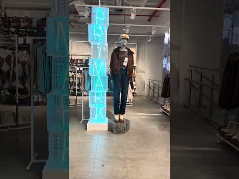 Nueva colaboración entre Paula Echevarría y Primark