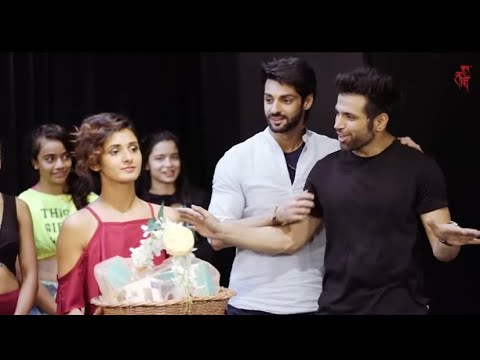 Rolling in Heels 👠 | Break A Leg Ep4 | Karan Wahi | Rithvik Dhanjani | Shakti Mohan