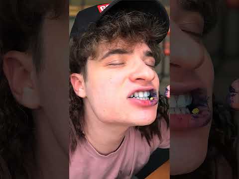 Patatas picantes contra juego de cartas 🌶️ (Snack ASMR)