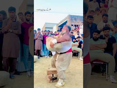 65 Year Old Men Lifting 200Kg Stone In Punjab Pakistan #weightlifting #sports #shorts #athlete