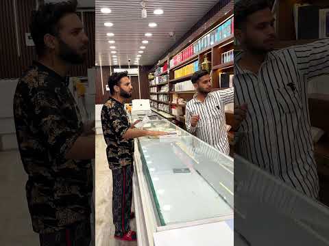 Yeha kuch km nhi hota ๐ #vinodlaxmitelecom #ytshorts #shorts #secondmobile #iphone #reel #viral