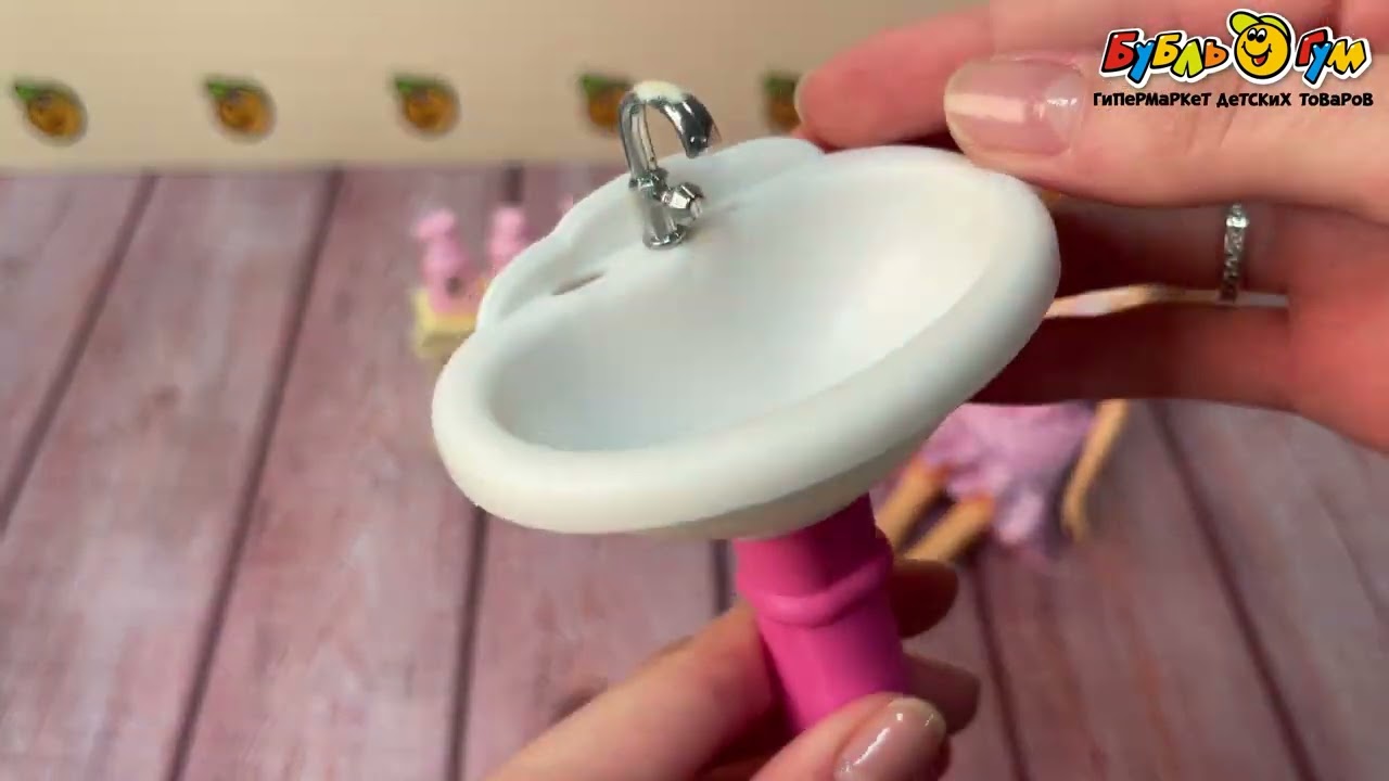Кукла Lanson Toys Подружка с умывальником - видео Кукла Lanson Toys Подружка с умывальником - видео