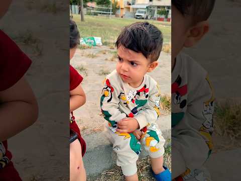 #حزين شاب يفرق بين الاخوين فيديو مؤثر جدا