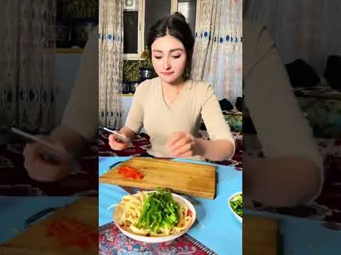 Village Life: Uyghur Girl Cooks Plov for Family After Feeding Livestock