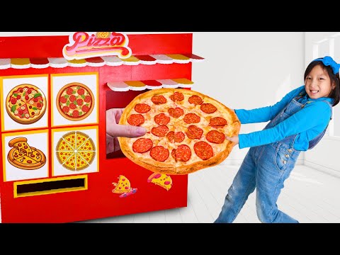 Eva & Ben’s Silly Pizza Vending Machine Adventure!