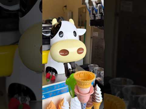 働きすぎてアイス作るのをボイコットした牛さん🐮🍦【福岡 古賀サービスエリア 上り】