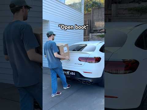Which car has the best hands free tailgate? Tesla vs Merc ๐ #tesla #mercedes #heysiri