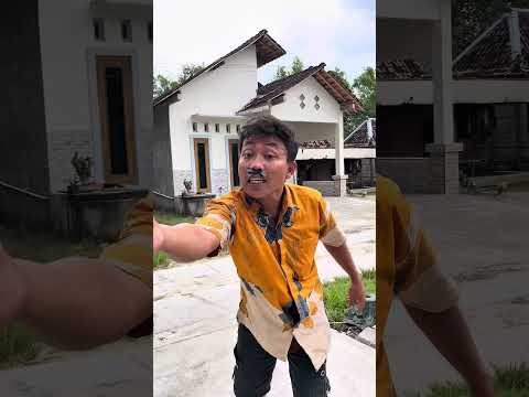 Salah kasih baju polisi