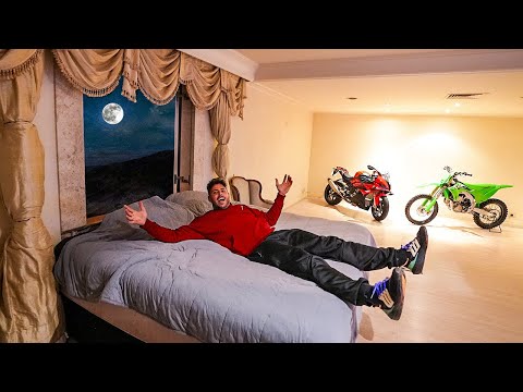 ESSE É O MAIOR QUARTO QUE EU JÁ TIVE NA VIDA!