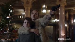 Killing Eve - Villanelle shoot Konstantin infront of many people - S01E08