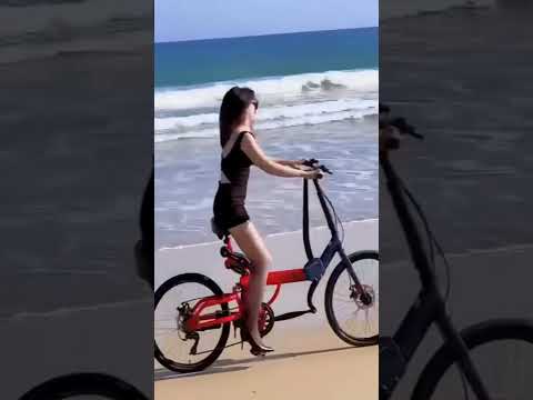 The bicycle that gives happiness has gone on sale #funny#comedy#fail