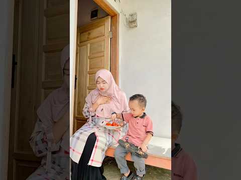 Nak makan dulu #shorts #youtubeshorts