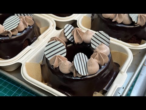 CHOCOLATE FUDGE CAKE RECIPE