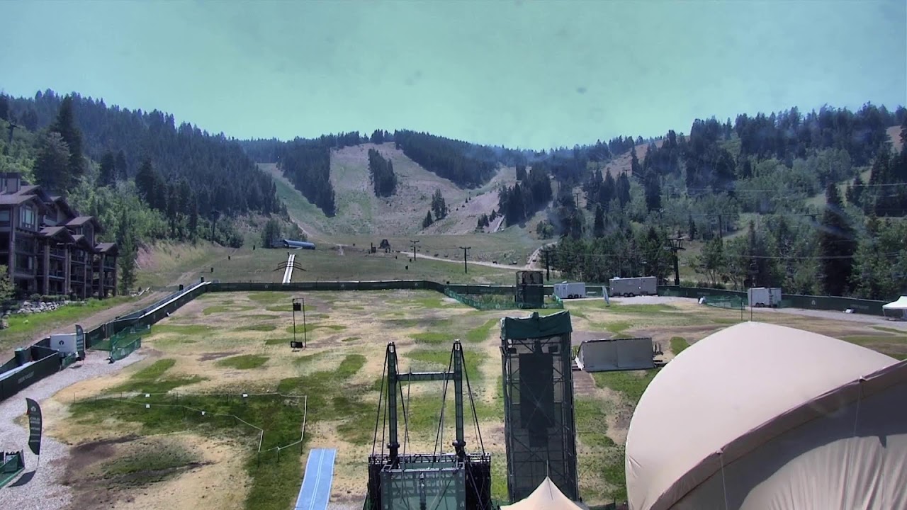 Snow Park Lodge