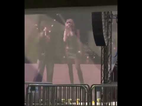Miley Cyrus and Beyoncé rehearse II MOST WANTED for tonight’s Cowboy Carter Tour. #concert#paris