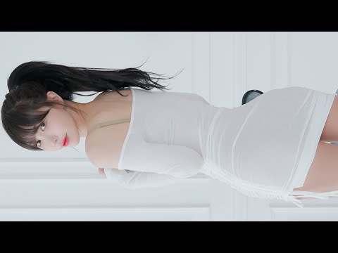(4K 세로 직캠) 눈 앞에서 보는 레전드 골반 몸매 룩북🤍 언더웨어 모델 직캠 underwear Lookbook stockings Lingerie 겨울 KYUL
