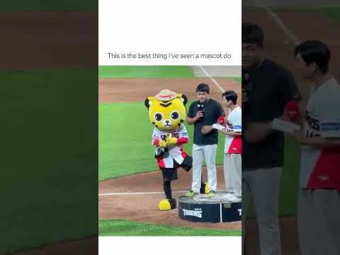 dude i straight up laughed out loud bahahaha #funny #meme #viral what’s this mascots name?