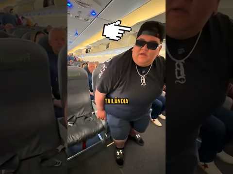 Não coube no assento 💺 (evercoronaa via/tt)