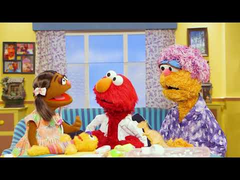 Elmo Learns to be Cautious & Who is the Doctor? | I Love Elmo | Compilation | Hindi