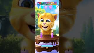 Talking Ginger Cat Eating ⚽🍔🏀🍉🏐🍎